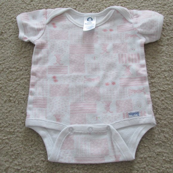 Gerber One Piece Onesie Girls Size 3-6M Pink White Short Sleeve Bunny Floral - Picture 3 of 3